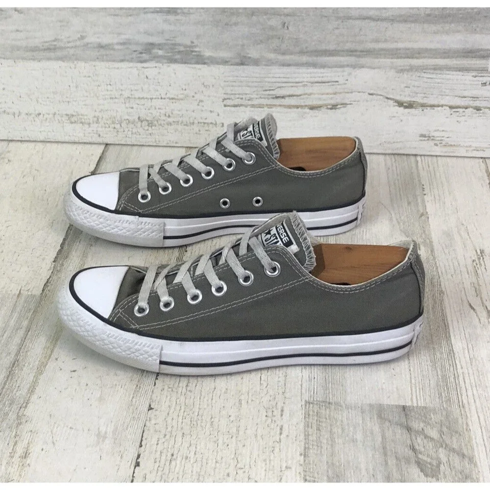 Converse Chuck Taylor All Star Low Top Sneakers - Gray & White